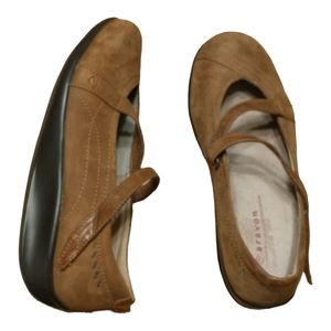 Aravon Lucie Mary Jane Comfort Shoes Size 8EE( Wide ) Women’s